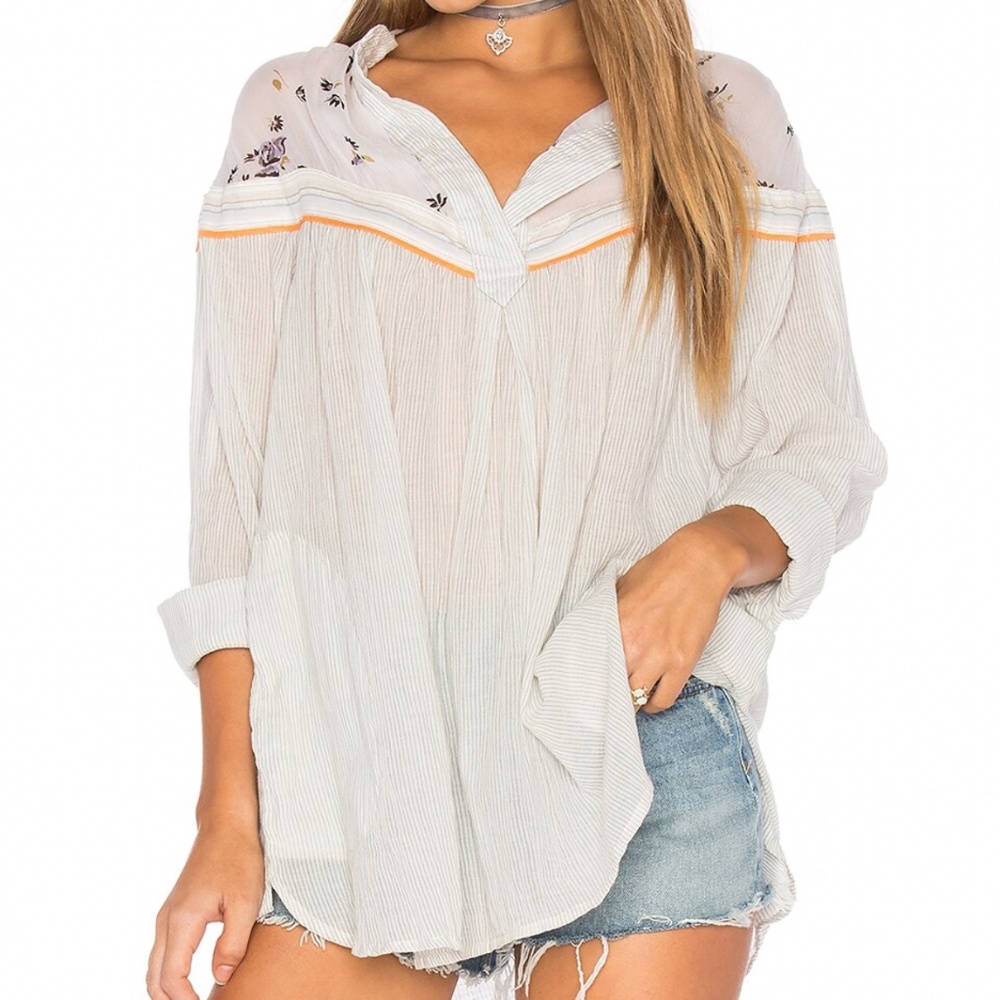 Free people Hearts and Colors Top in Neutral